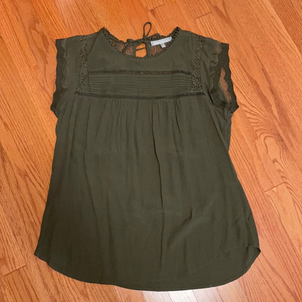 Becru Lace Detail Blouse in Olive 🫒